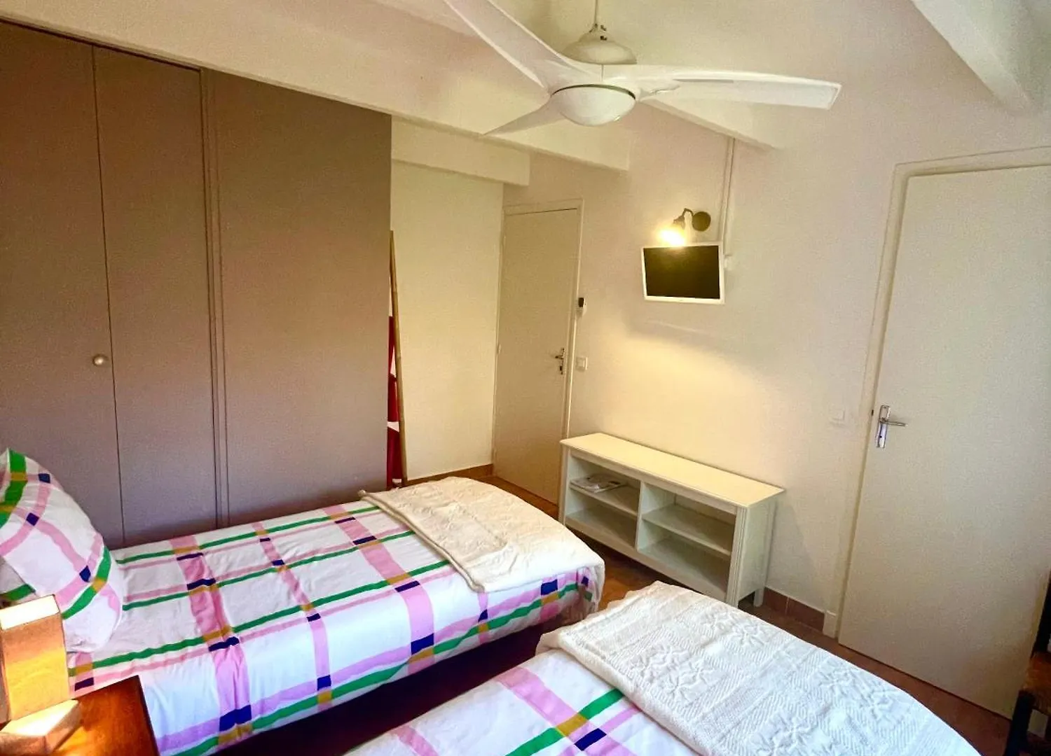 Holiday home Authentique Mas Provencal Gemenos Villa